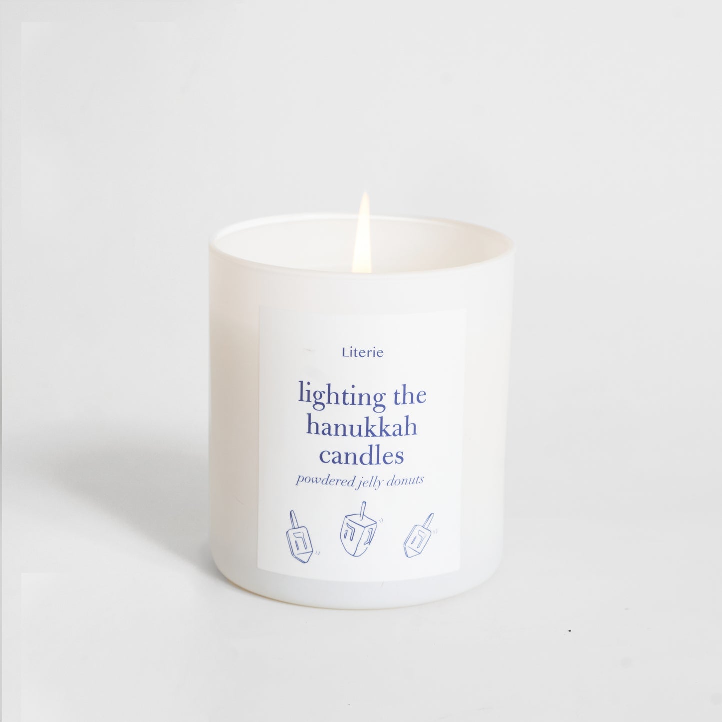 lighting the hanukkah candles