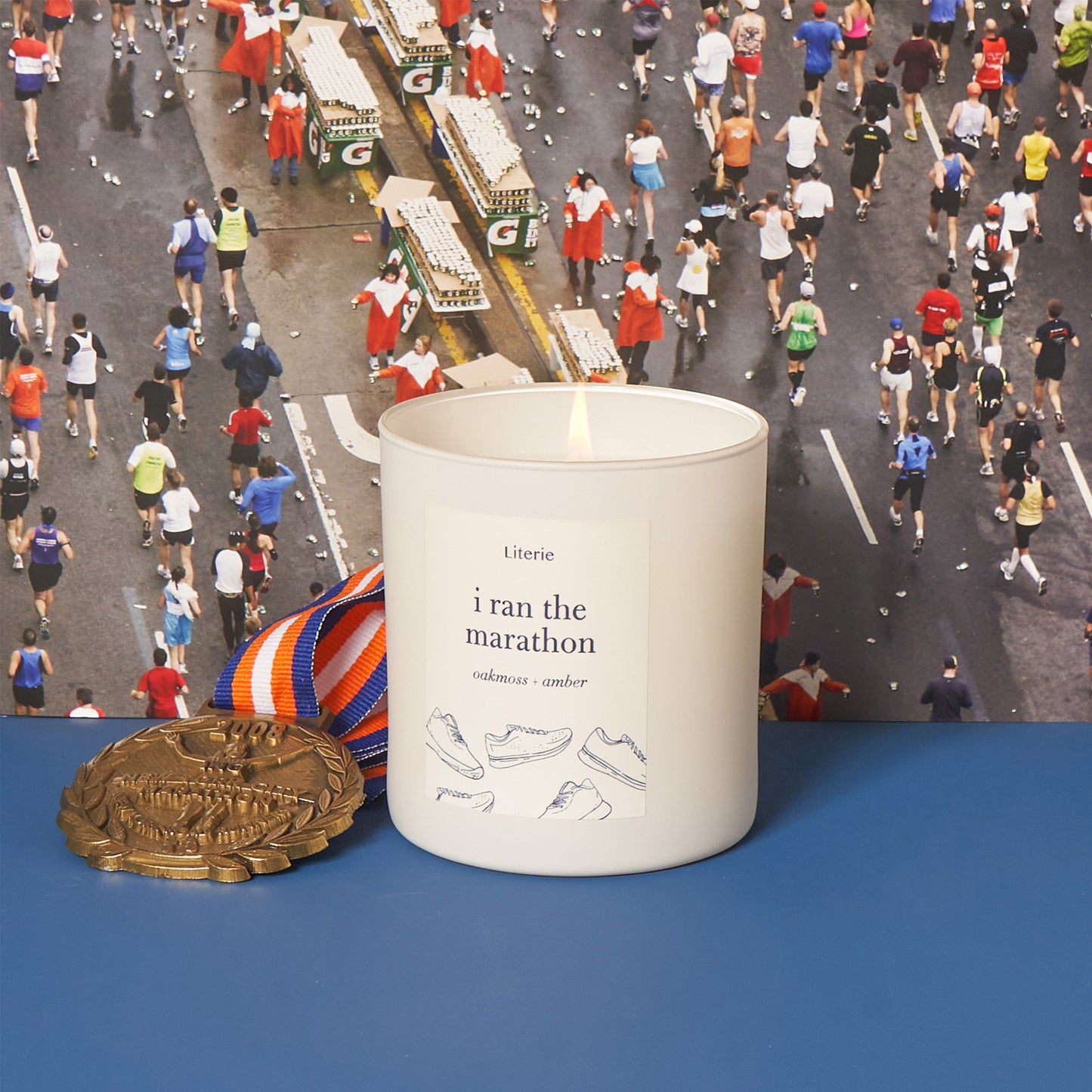 i ran the marathon candle with medal.