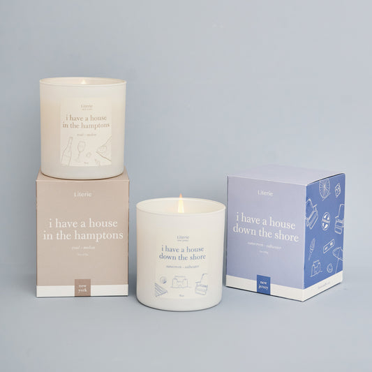 Battle of the beaches candle duo with tan and blue candles.