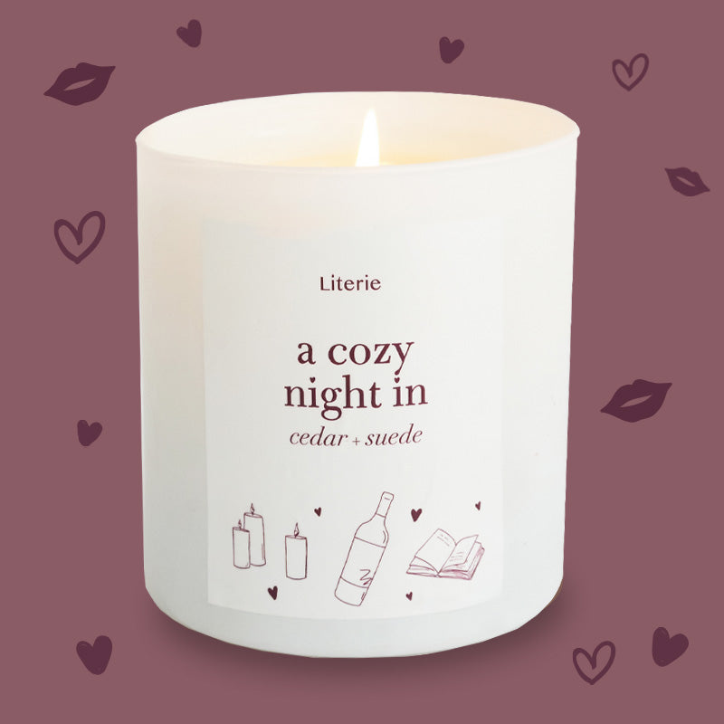 cozy night in candle literie