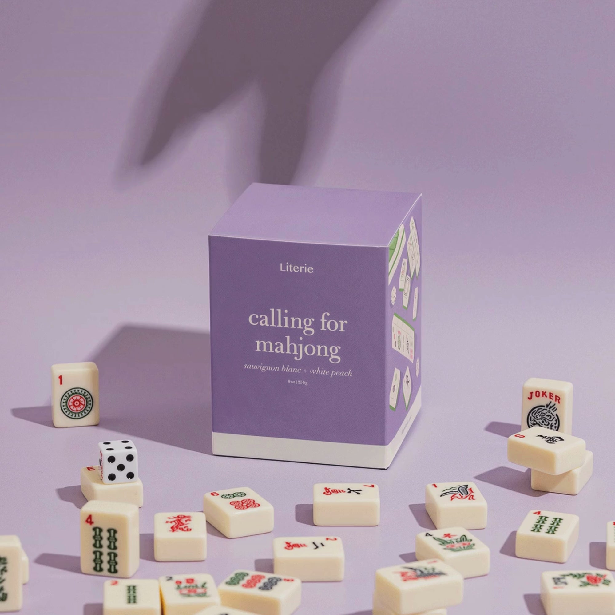 Calling For Mahjong candle by Literie.