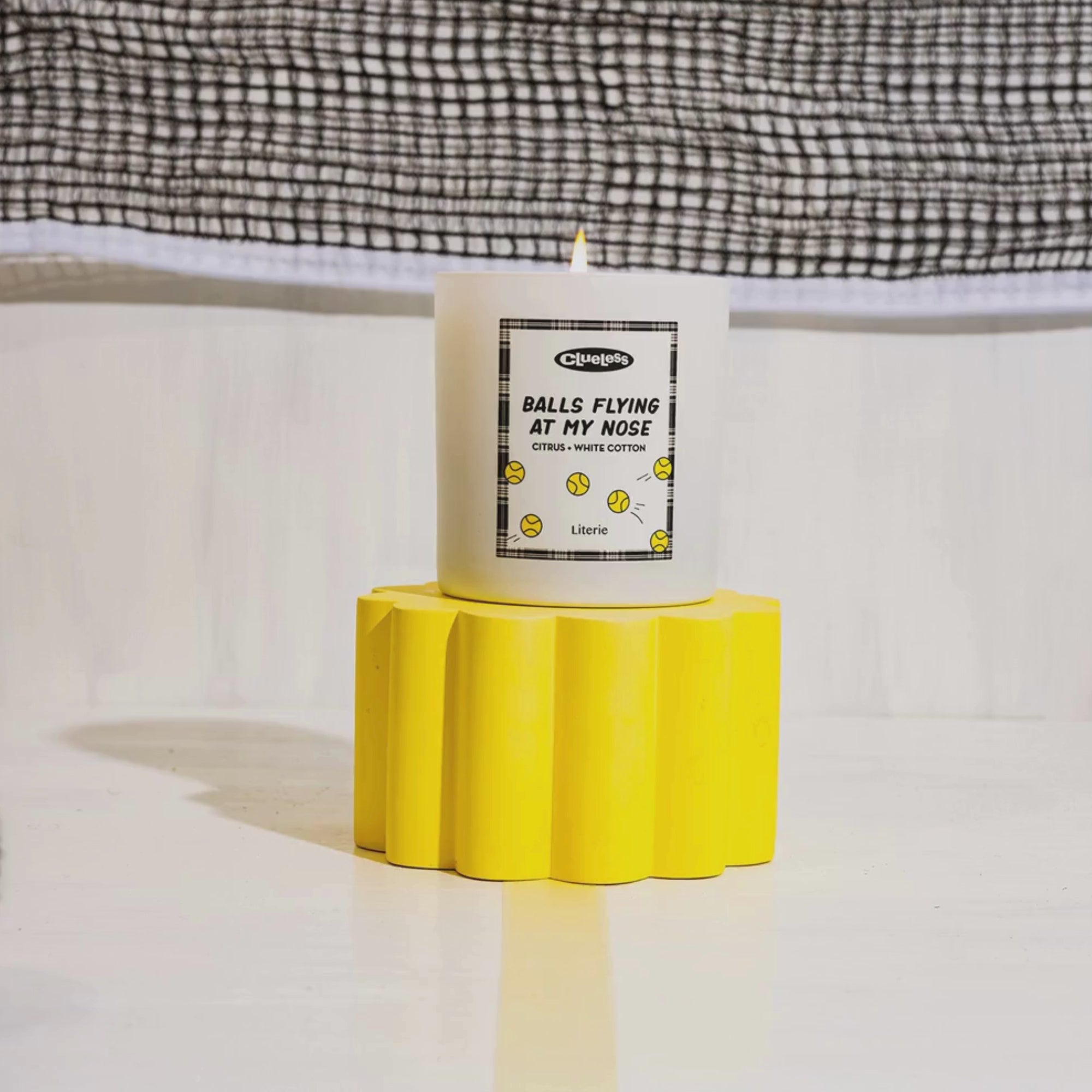 Clueless Official movie candle by Literie